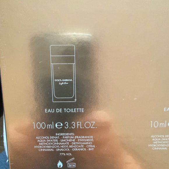 Dolce & Gabbana Light Blue Eau de Toilette 100ml - Picture 2 of 6